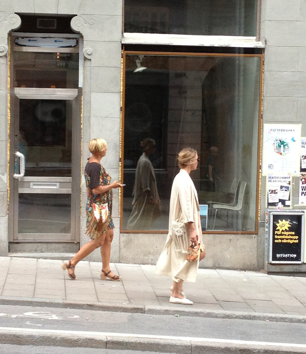 Perfect-Neutral-Colors-Outfit-Stockholm