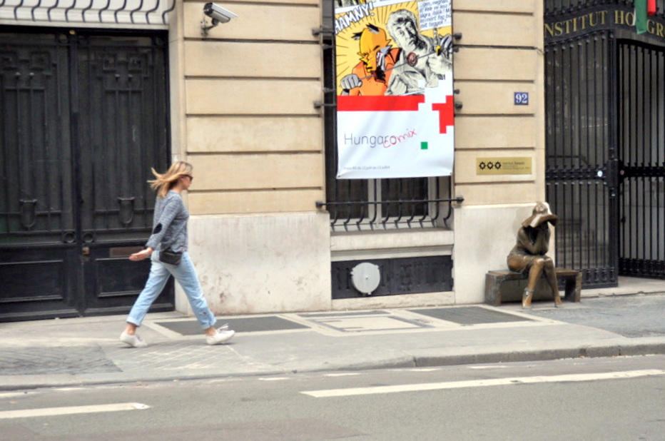 Simple-Outfit-Street-Of-Paris